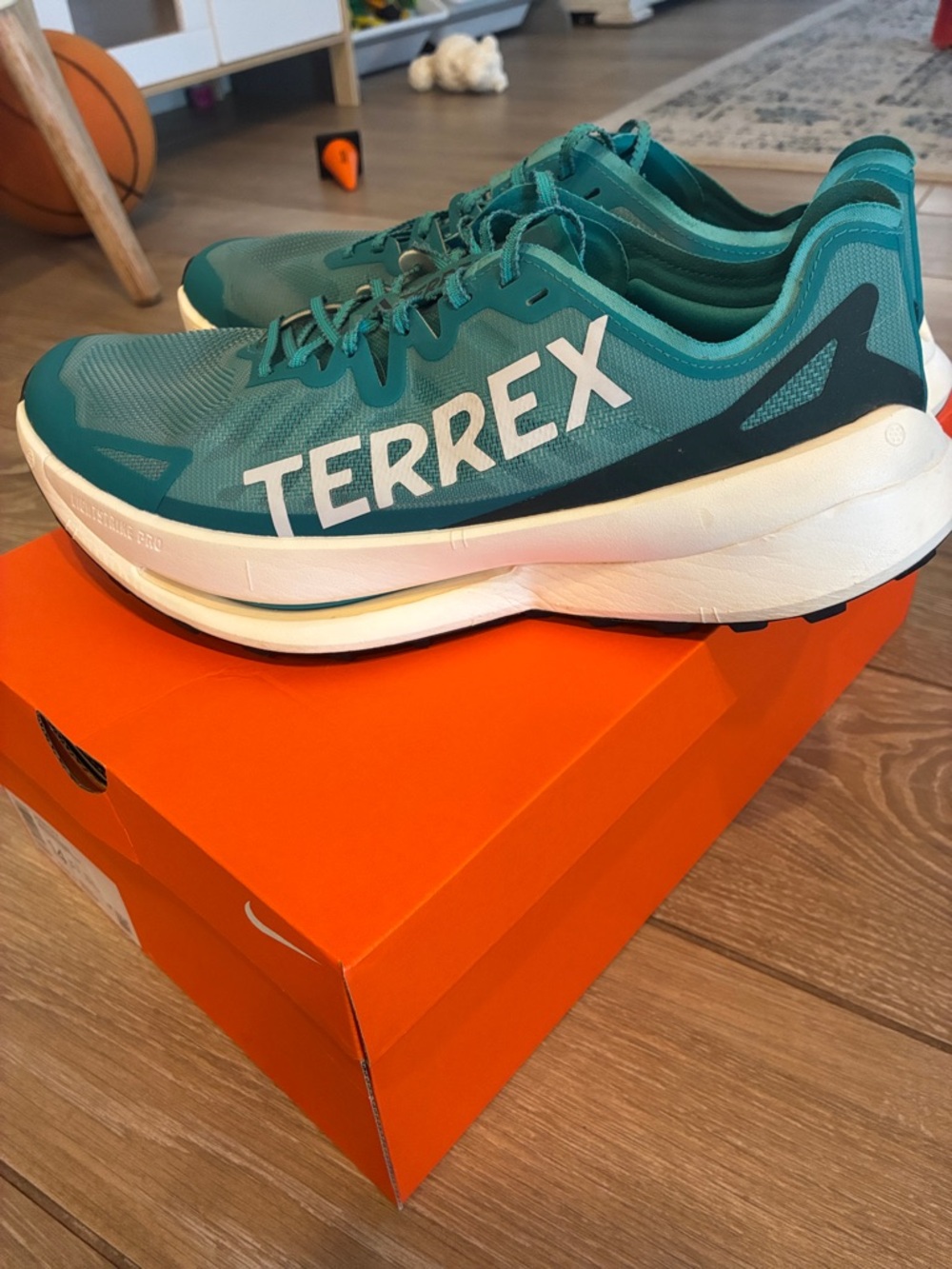 Adidas Terrex Agravic Speed Ultra Trail Running Shoe